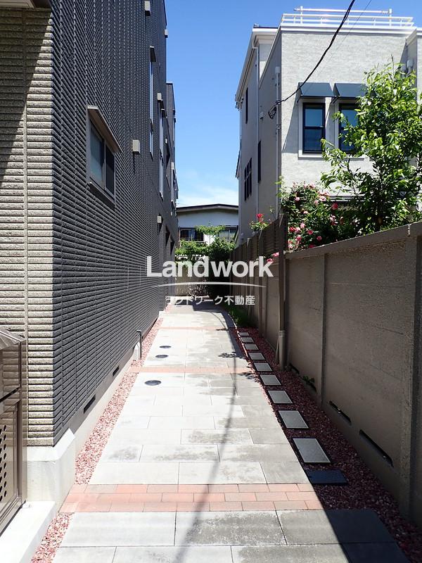 建物敷地内通路